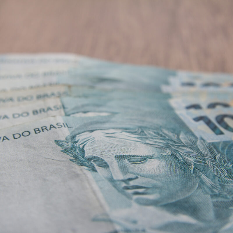 Um equilíbrio delicado em meio a incertezas no cenário econômico brasileiro